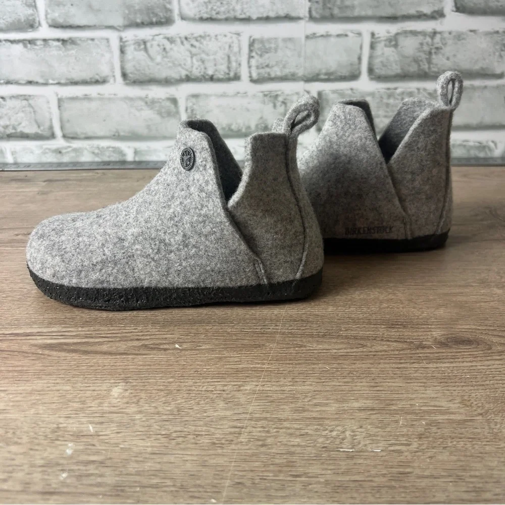 Birkenstock Kids Gray Wool Slippers‎